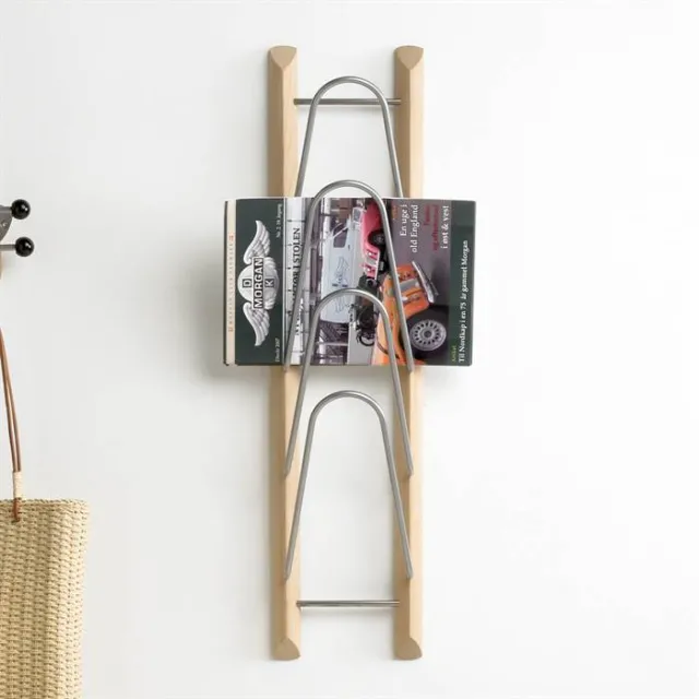 Thomsen Furniture Magasinholder - Egetræ -  Lakeret Eg - Lakeret